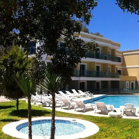 Breeze By Prestij Hotel
