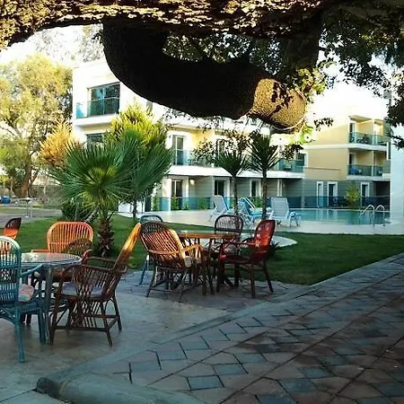Hotel Breeze By Prestij 4*